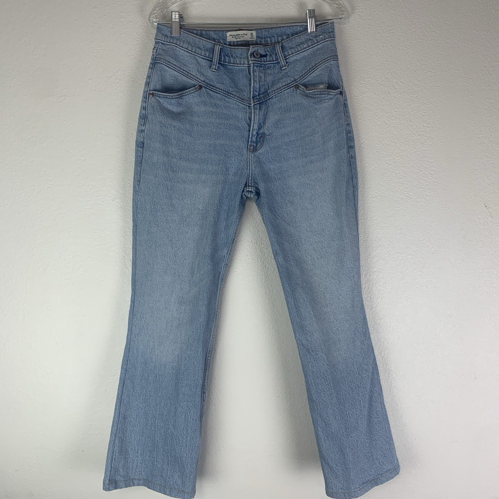 Abercrombie & Fitch Jeans Womens 30/10‎ The 90s Relaxed High Rise ALTERED HEM
